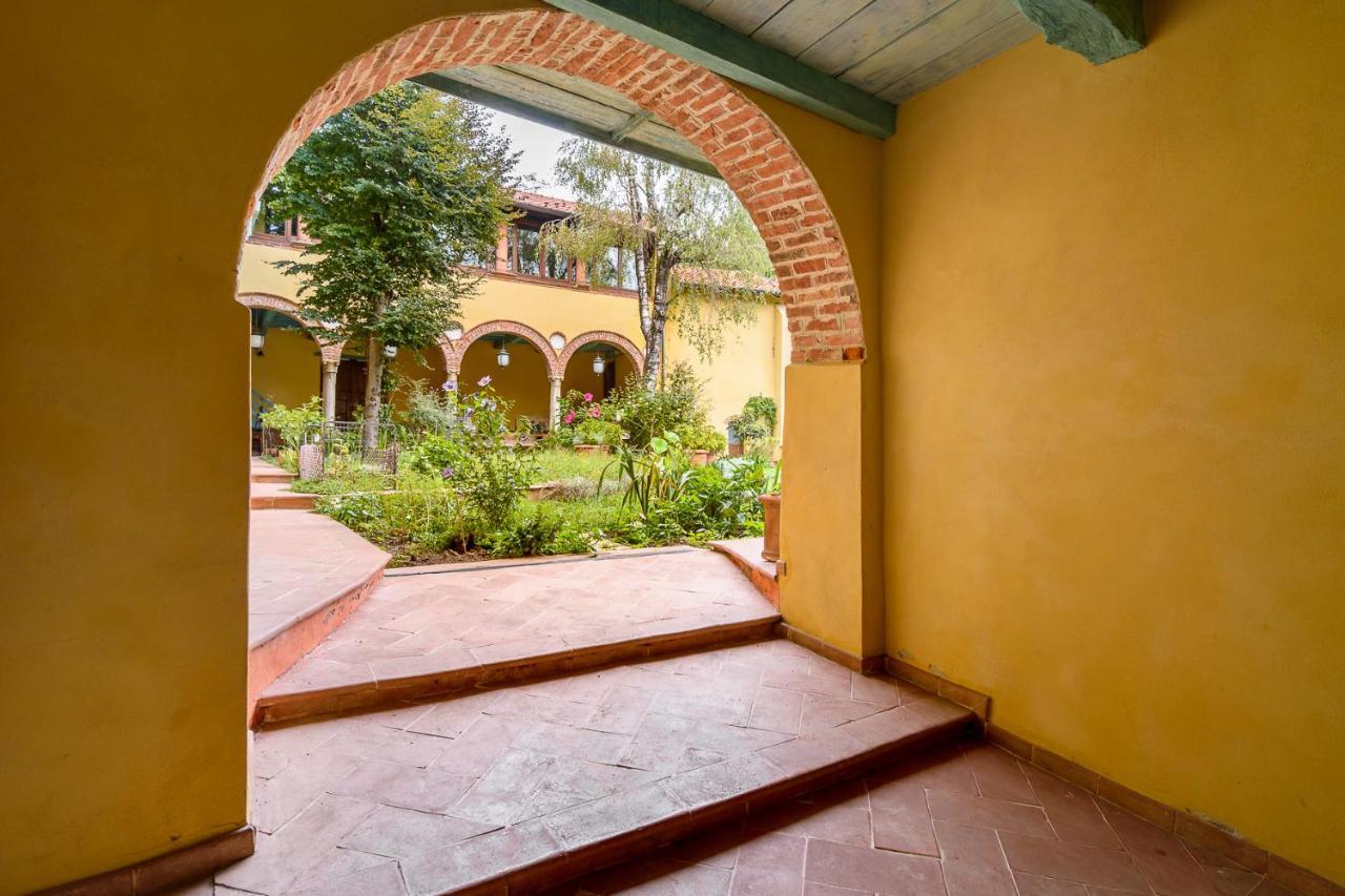 Willa Castello Di Montonate Mornago Zewnętrze zdjęcie