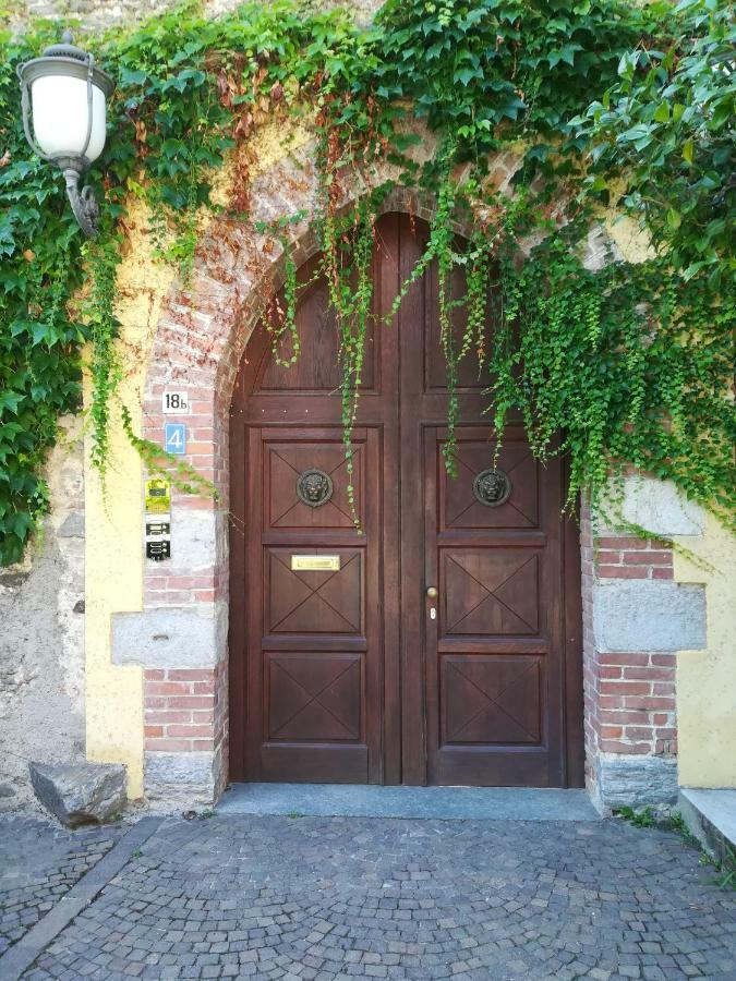 Willa Castello Di Montonate Mornago Zewnętrze zdjęcie