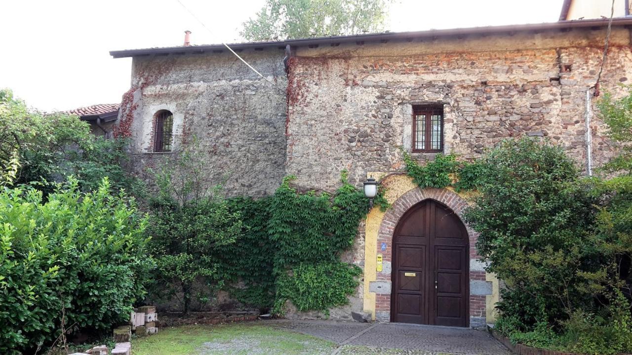 Willa Castello Di Montonate Mornago Zewnętrze zdjęcie